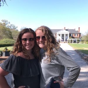 Meet your Posher, Maria